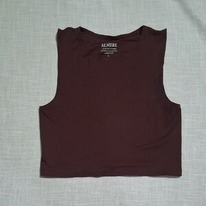 ALMERE Women's Cropped Sleeveless Tank — Chocolate Brown Size L